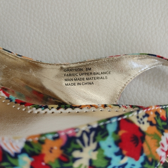 Rampage Grayson Floral Peep-Toe Slingback Heels - Navy, Red and Pink - Size 8 - Picture 7 of 8